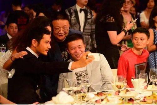 为吃瓜她进娱乐圈红了